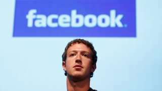 Let's Make Tech CEOs Moderate Their Own Hellish Websites<em></em>